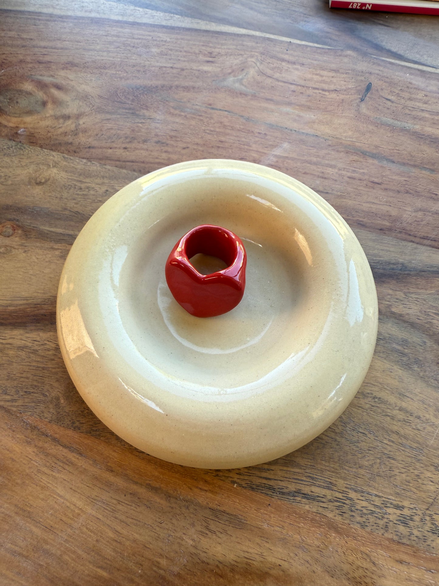 Jour 1 - Bague en céramique