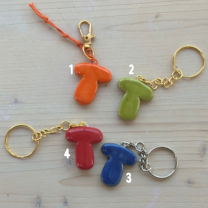 Porte-clés initiale de couleur